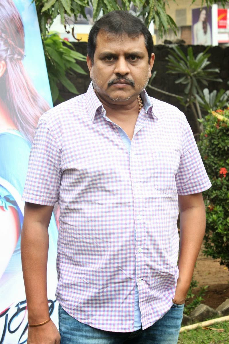 Vellaikaara Durai Tamil Movie T...